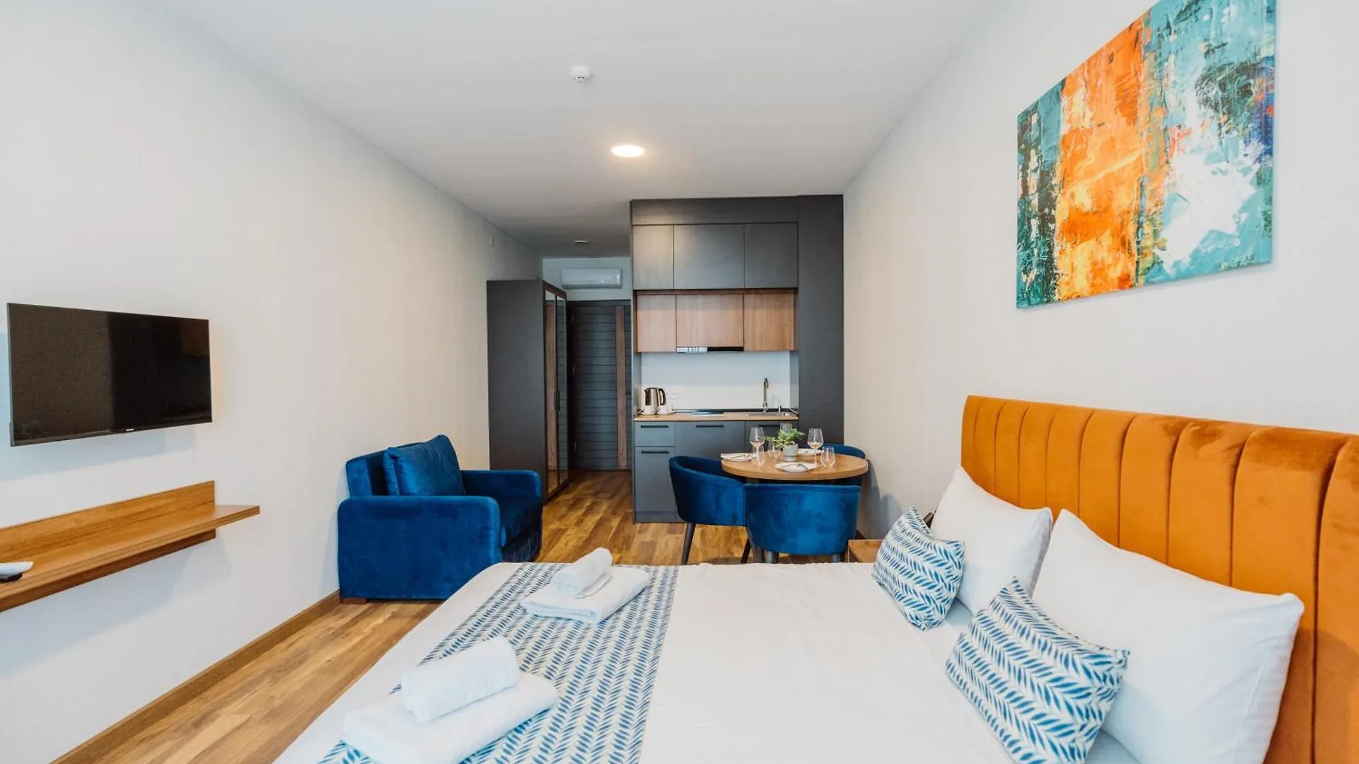 Hotel Navi 4*, Батуми Грузия