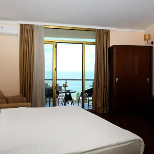 فندق كورنار إن